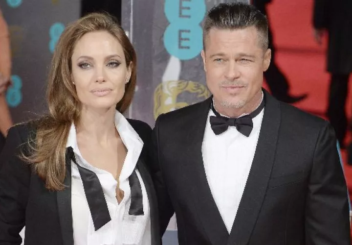 Angelina Jolie, Brad Pitt, Antonio Banderas y más celebridades condenan los ataques terroristas y apoyan a sus víctimas.