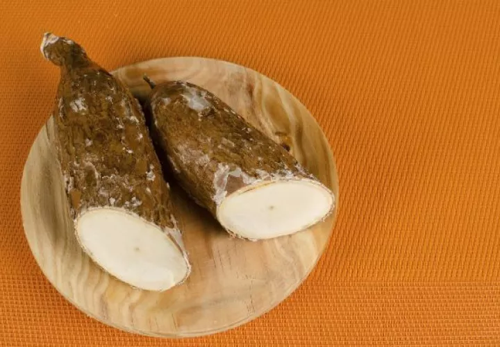 Canastas de yuca y tocino 