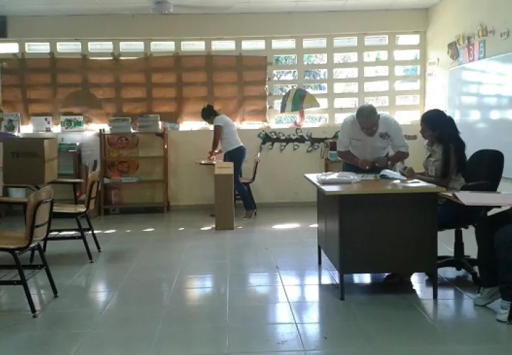 Penonome, cocle, voto, votnates, panama, tribunal electoral.