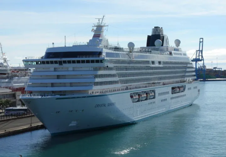 El Crystal Serenity e la segunda nave en la que está viviendo.