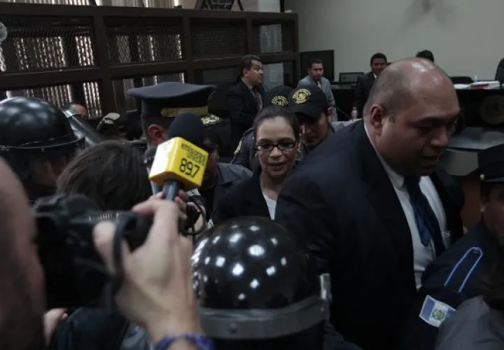 Baldetti estará 3 meses en prisión hasta que el juez decida si hay un proceso 