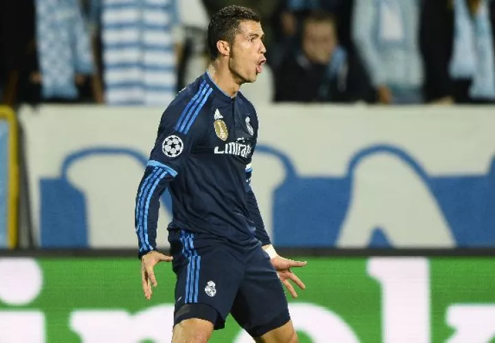 Además de convertirse en el goleador histórico del club merengue, Cristiano Ronaldo se reafirmó en la cima  de goleadores de la Liga de Campeones, con un total de cinco tantos.