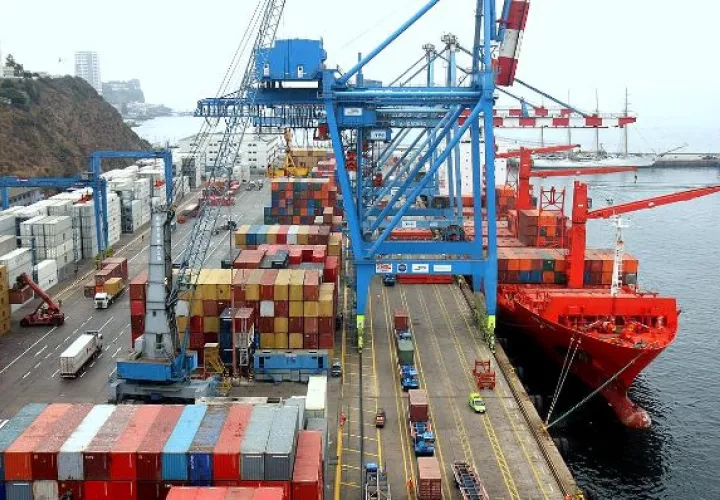  China desbanca a  Rusia como el  segundo destino de exportación 
