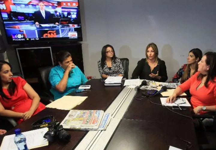 Familiares de exfuncionarios detenidos, como el exministro de Seguridad José Rául Mulino y el exdirector del Consejo de Seguridad Alejandro Garuz, harán denuncias internacionales por violación a los derechos humanos.  / Archivo