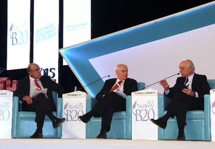 BBVA propone que reformas financieras que se llevan a cabo sean "realistas" y "calibradas".  / EFE