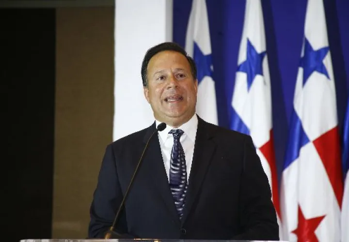 En más de seis aspectos evaluados, todo el conjunto que forma parte del Gobierno Nacional, liderado por Juan Carlos Varela, salió con bajas calificaciones.  / Archivo