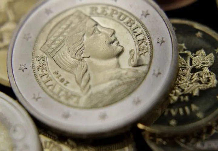 Euro se ha depreciado frente al dólar por expectativa existente