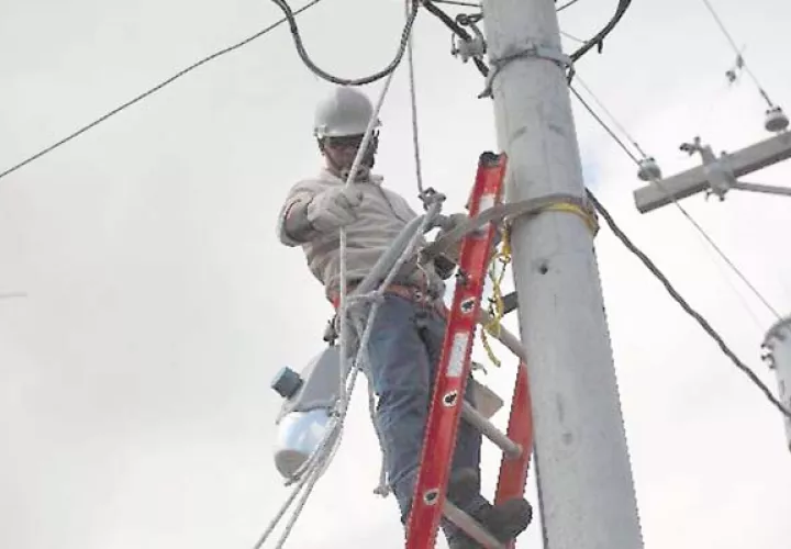 Estado hace un llamado a los panameños a seguir cumpliendo con sus compromisos de pago energético.