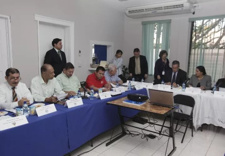 Ajuste no debe ser limitado, según sindicalistas.  / Archivo 