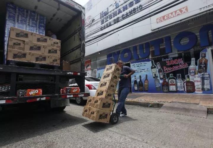 Leyes de incentivos a sectores económicos esperarán hasta      2016 