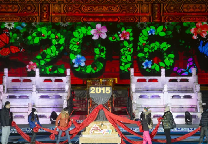 Preparativos de Año Nuevo. Foto/AP