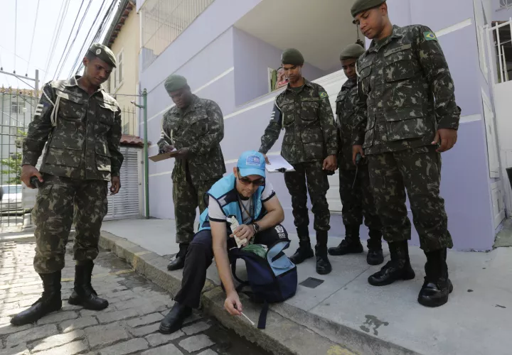 $4,000 millones perdidos  por  el  zika 