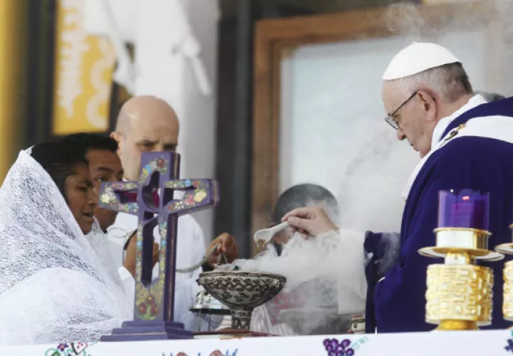 Misa en San Cristóbal de las Casas. Foto: EFE