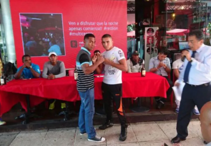 Núñez (izq.) y Castro tuvieron su primer cara a cara. Cortesía