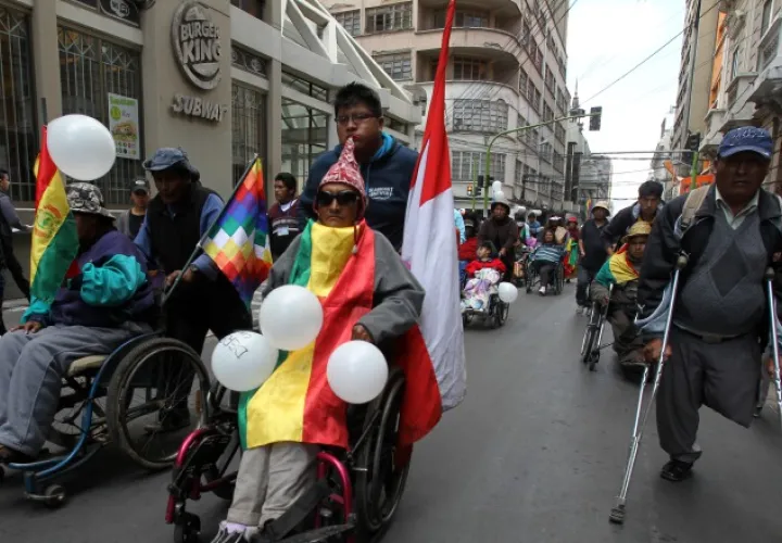 Discapacitados bolivianos. /Foto EFE