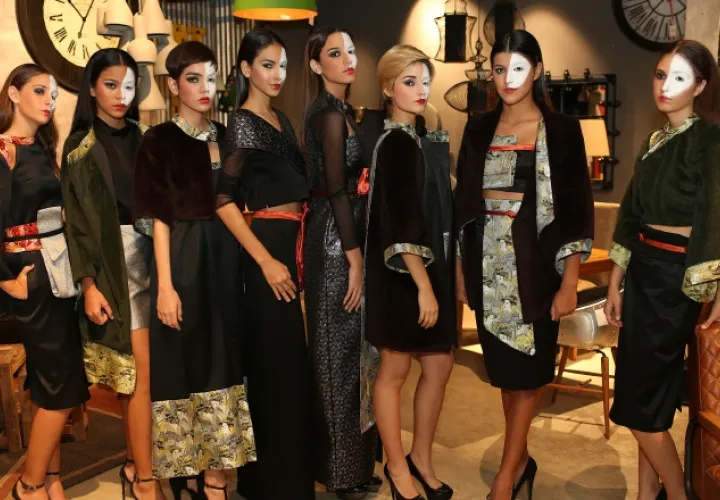 Su estilo es minimalista, guiado por la elegancia.