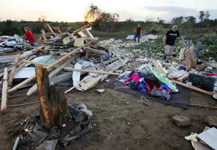 Zona afectada por los tornados. Foto/ AP