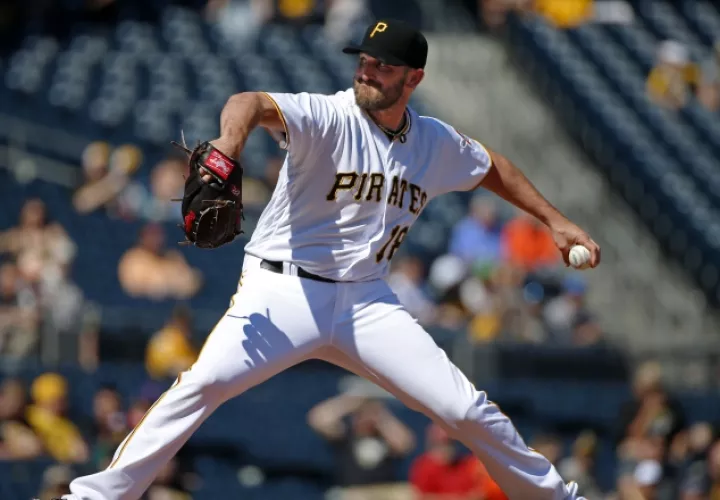Jon Niese trabajó siete buenas entradas para lograr su sexta victoria de la temporada. /Foto AP