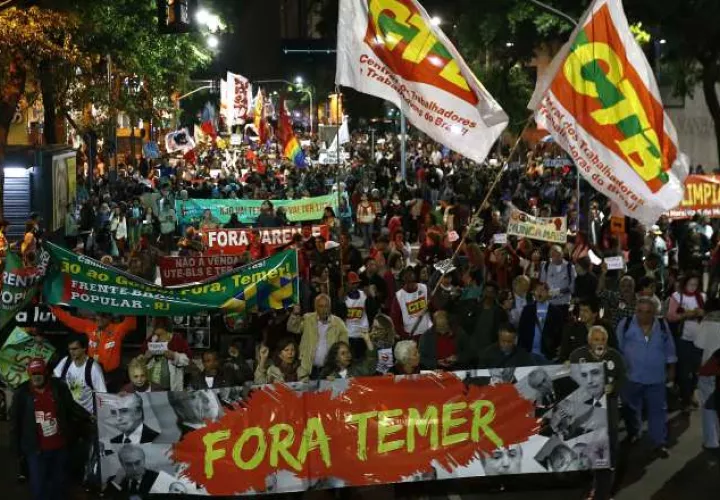 Primera jornada de protesta contra el presidente interino Michel Temer. EFE