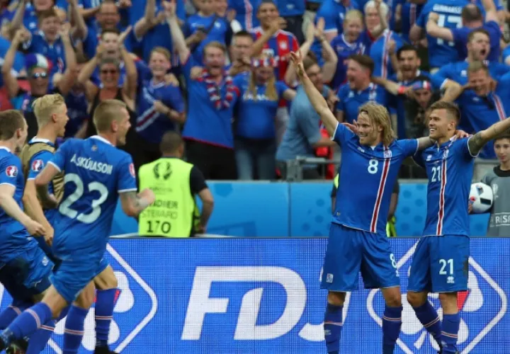 Islandia participa en la primera Copa de Europa de su historia. /Foto AP