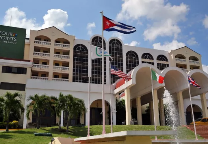 Huéspedes podrán reservar online en  la web oficial del hotel. /Foto EFE