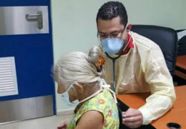 Atención médica. Foto: Zenaida Vásquez 