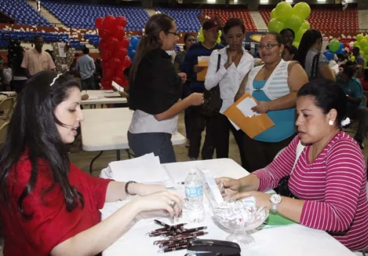 Población: La población no económicamente activa es aquella que declaró no participar en el mercado laboral (1,017,471 personas). La misma se clasifica en inactivos puros y potencialmente activos.