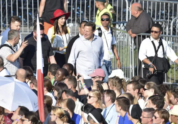 Críticas en la  opinión pública ha provocado el traslado de Varela a jornada de juventud católica. /Foto EFE