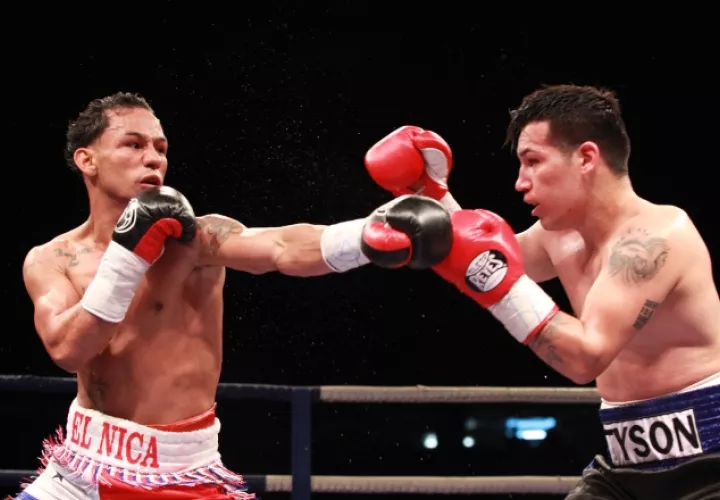 Luis Concepción (izq.) viene de ganar su último combate. /Foto Anayansi Gamez