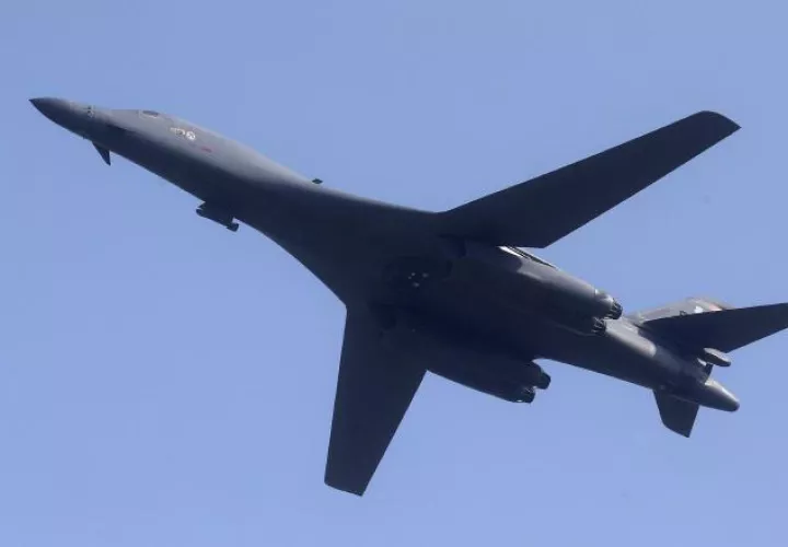Ante las pruebas nucleares norcoreanas, Estados Unidos ha movilizado a la base aérea de Osan, en Corea del Sur, bombarderos B-1B desde la isla de Guam en el Pacífico. /Foto EFE