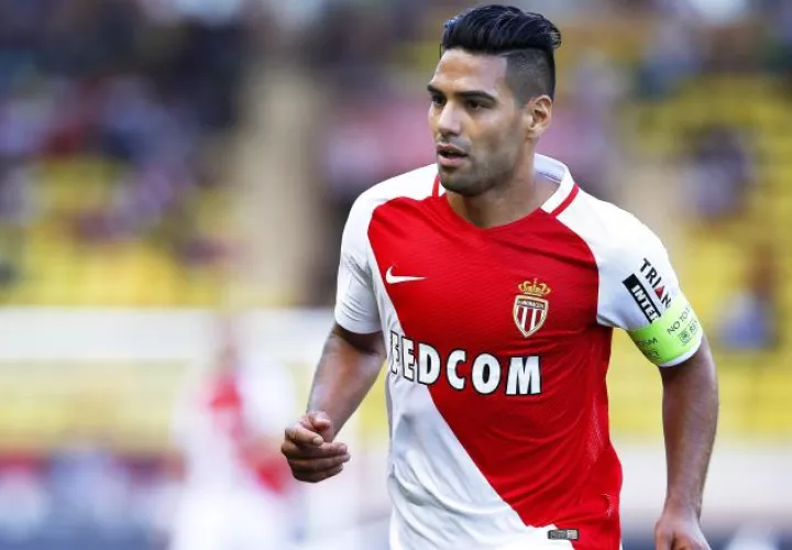 Falcao, en su momento, estuvo en la cima del fútbol mundial, pero las lesiones ha sido su calvario. /Foto EFE