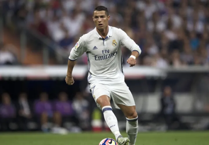 Cristiano Ronaldo busca su gol número 100 en la Champions. /Foto AP