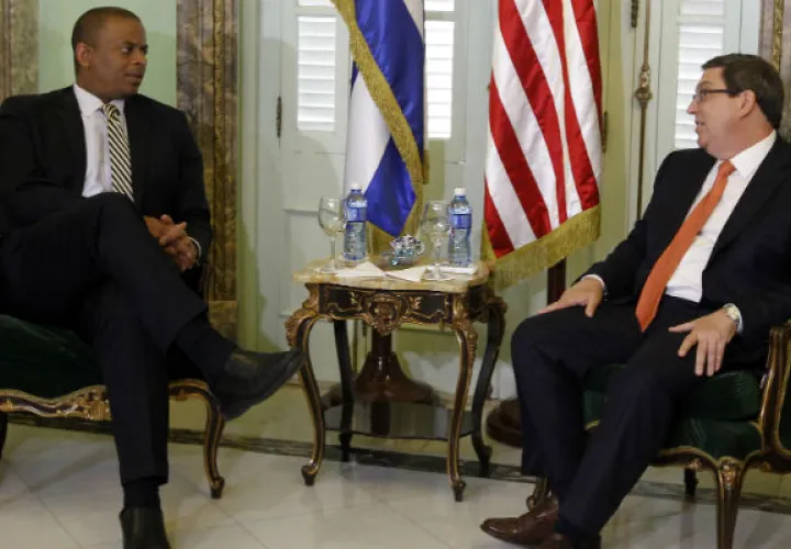 Autoridades cubanas y estadounidenses en franco acercamiento. FOTO/EFE