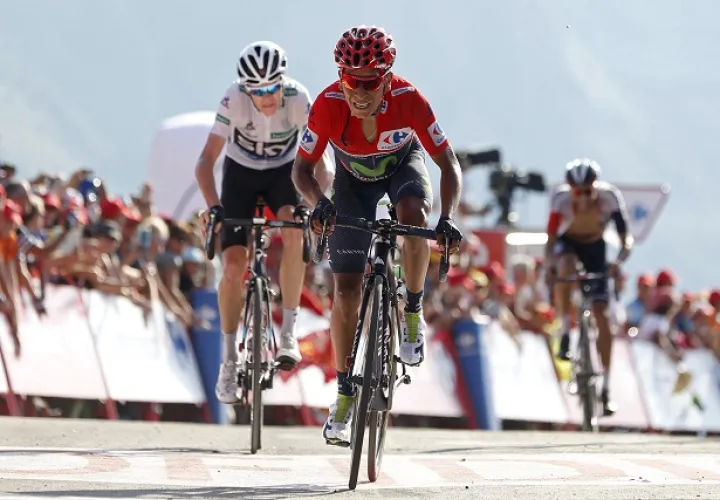 Quintana sigue al frente con 1.21 minutos sobre Froome. Foto/EFE