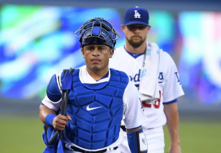 El panameño Carlos Ruiz y los Dodgers están zona de postemporada en estos momentos./ Foto AP