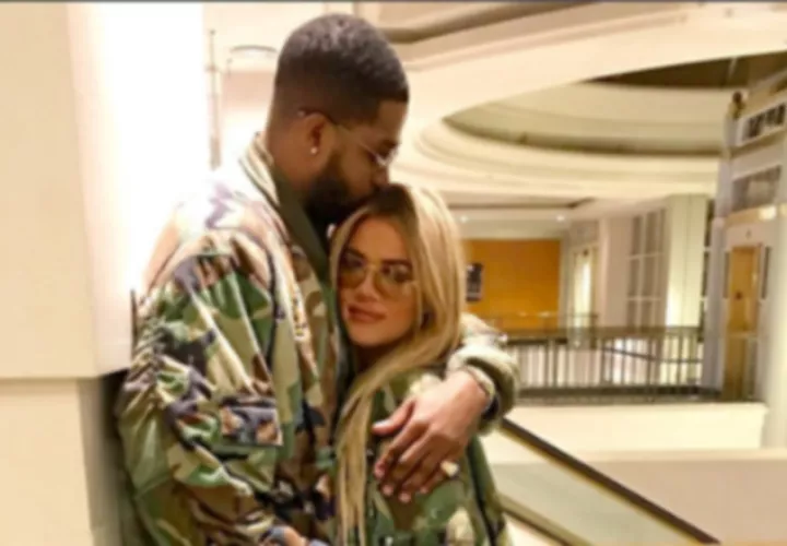 Khloé ya no se esconde 