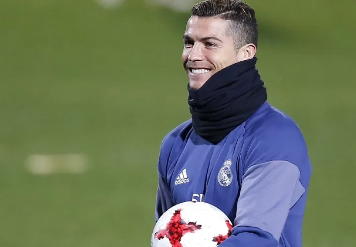Cristiano en un entrenamiento en Japón. Foto/EFE
