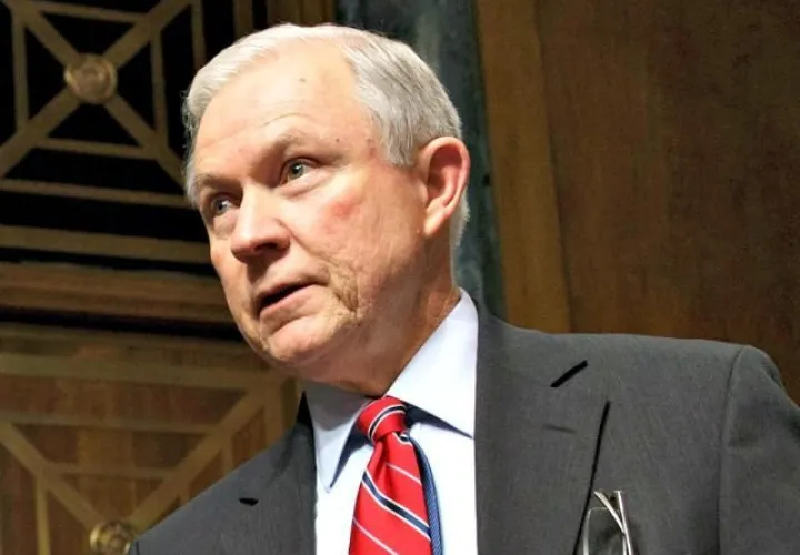 Jeff Sessions es senador republicano por Alabama. FOTO/AP