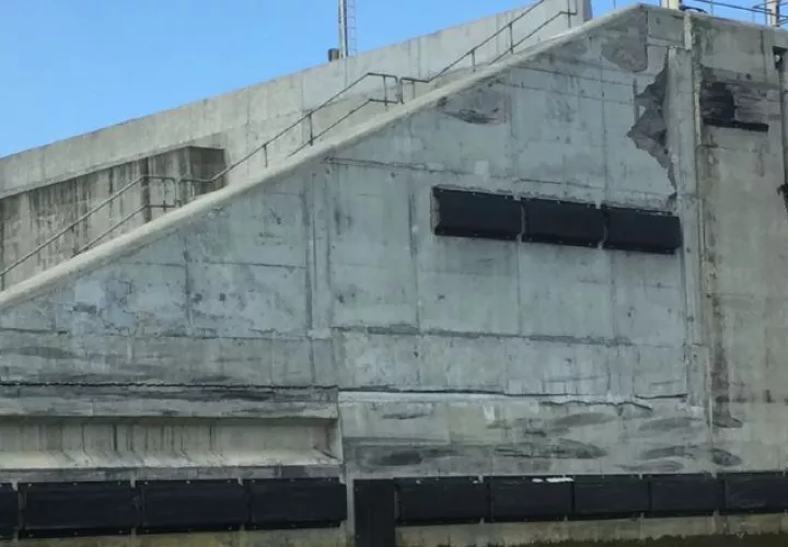 Los daños ocasionados en las nuevas esclusas han provocado incidentes en el Canal ampliado, aseguran dirigentes sindicales. /Foto Archivo