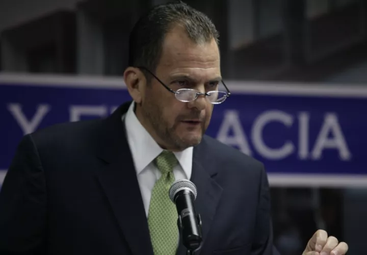 Humbert admitió que las contrataciones directas se pueden prestar para ser un 'foco de corrupción'. Archivo