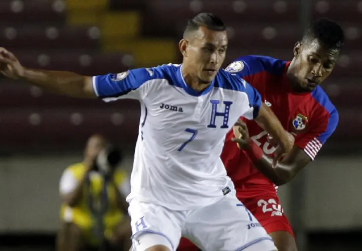 Honduras luce favorito para ganar la Copa Centroamericana de la Uncaf, luego de la victoria  de anoche frente a Panamá. EFE