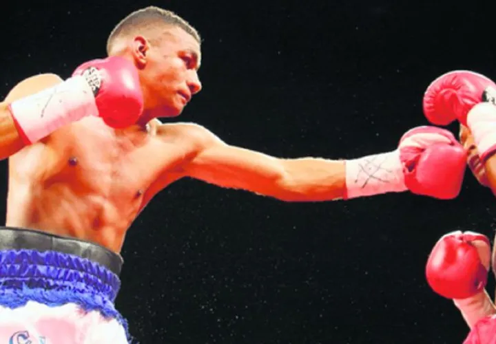 Carlos "Arañita" Ortega (izq.) peleará ante el venezolano Argenis Cheremo. Anayansi Gamez