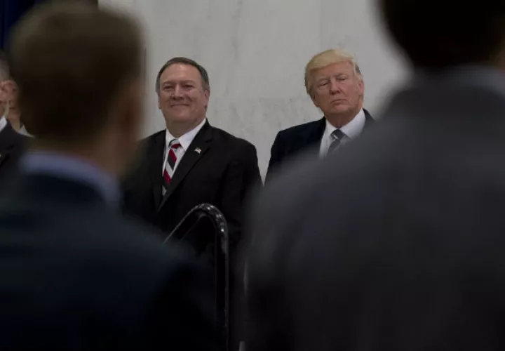 Mike Pompeo se encargará de la inteligencia estadounidense mientras aumentan los problemas de seguridad cibernética. FOTO/AP