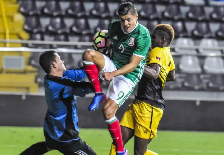 El atacante mexicano Ronaldo Cisneros. /Foto EFE