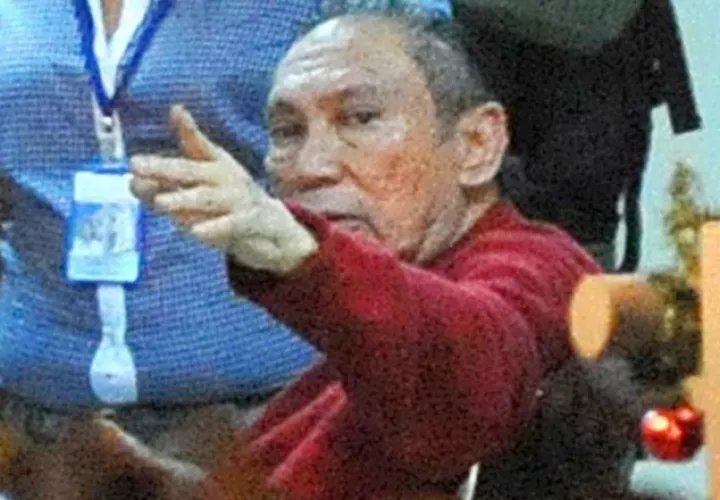 Manuel Antonio Noriega está tratando de mantenerse con vida. /Foto Archivo.