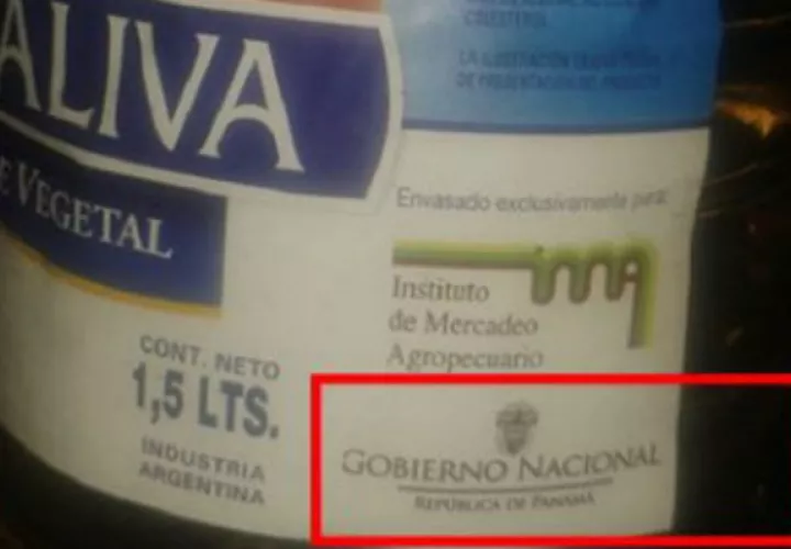 En las fotos se ve los productos alimenticios con el nombre del Instituto de Mercadeo Agropecuario.