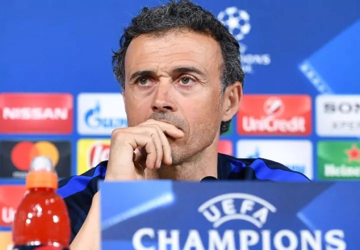 Luis Enrique Martínez atiende a los medios /Foto AP
