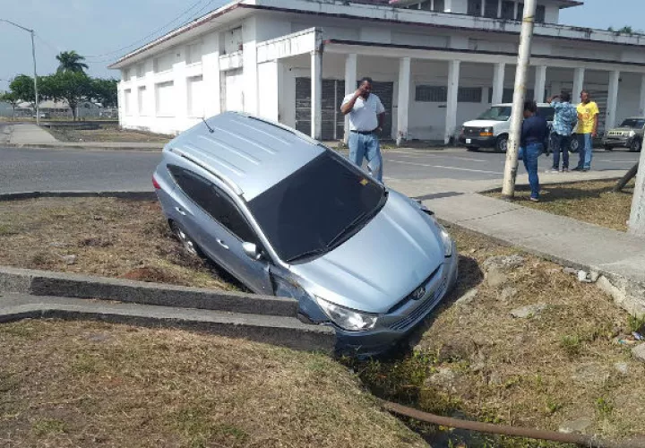 Así quedó el vehículo. Foto: Eric A. Montenegro