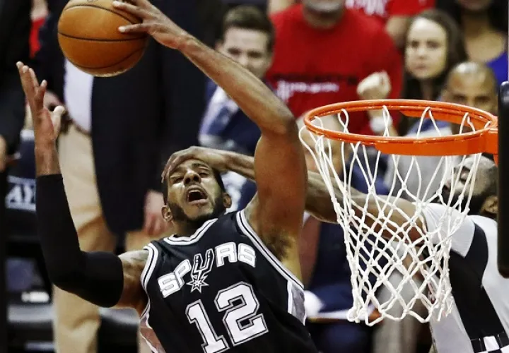 LaMarcus Aldridge fue protagonista. Foto/EFE