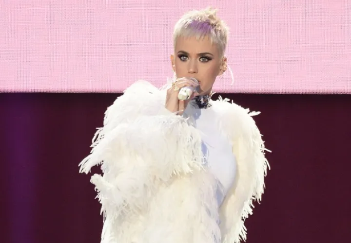 Katy Perry cantó todos sus éxitos.